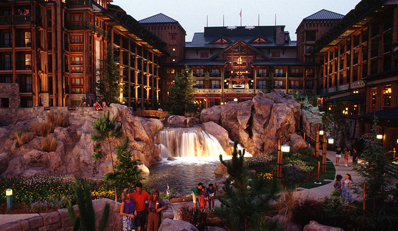 ✨🍎Poison Apple Travel’s 25 Days of Disney Deals…Summer Getaway to Wilderness Lodge 🍎✨